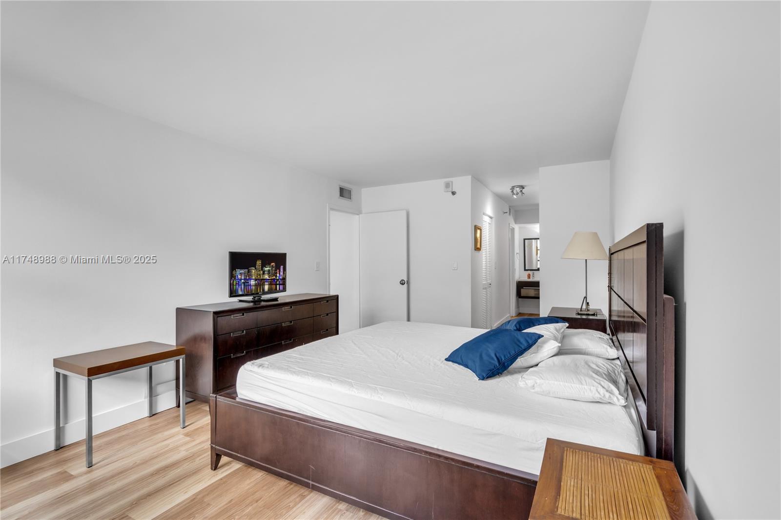 BRICKELL PARK CONDO - Residential