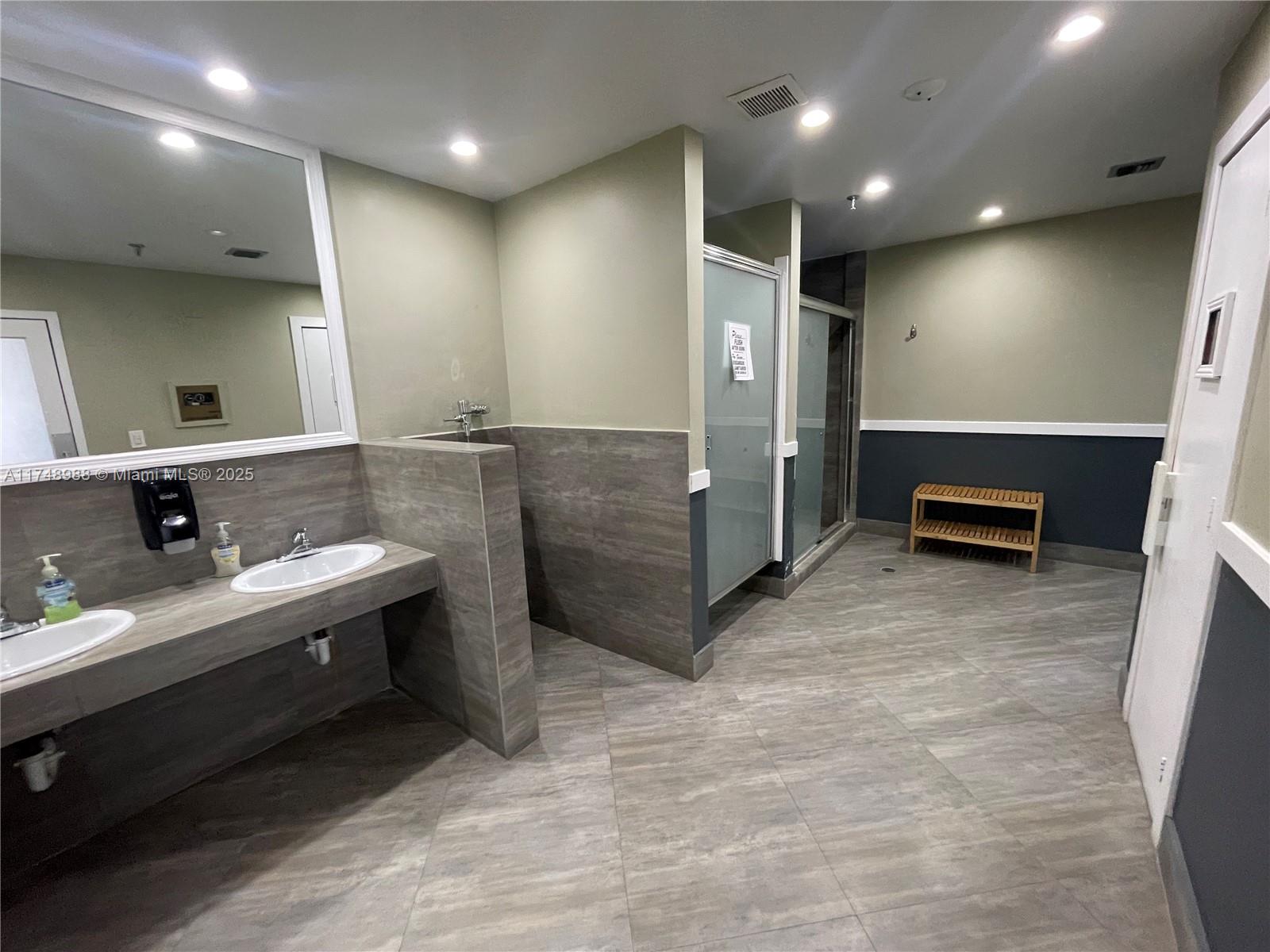 BRICKELL PARK CONDO - Residential