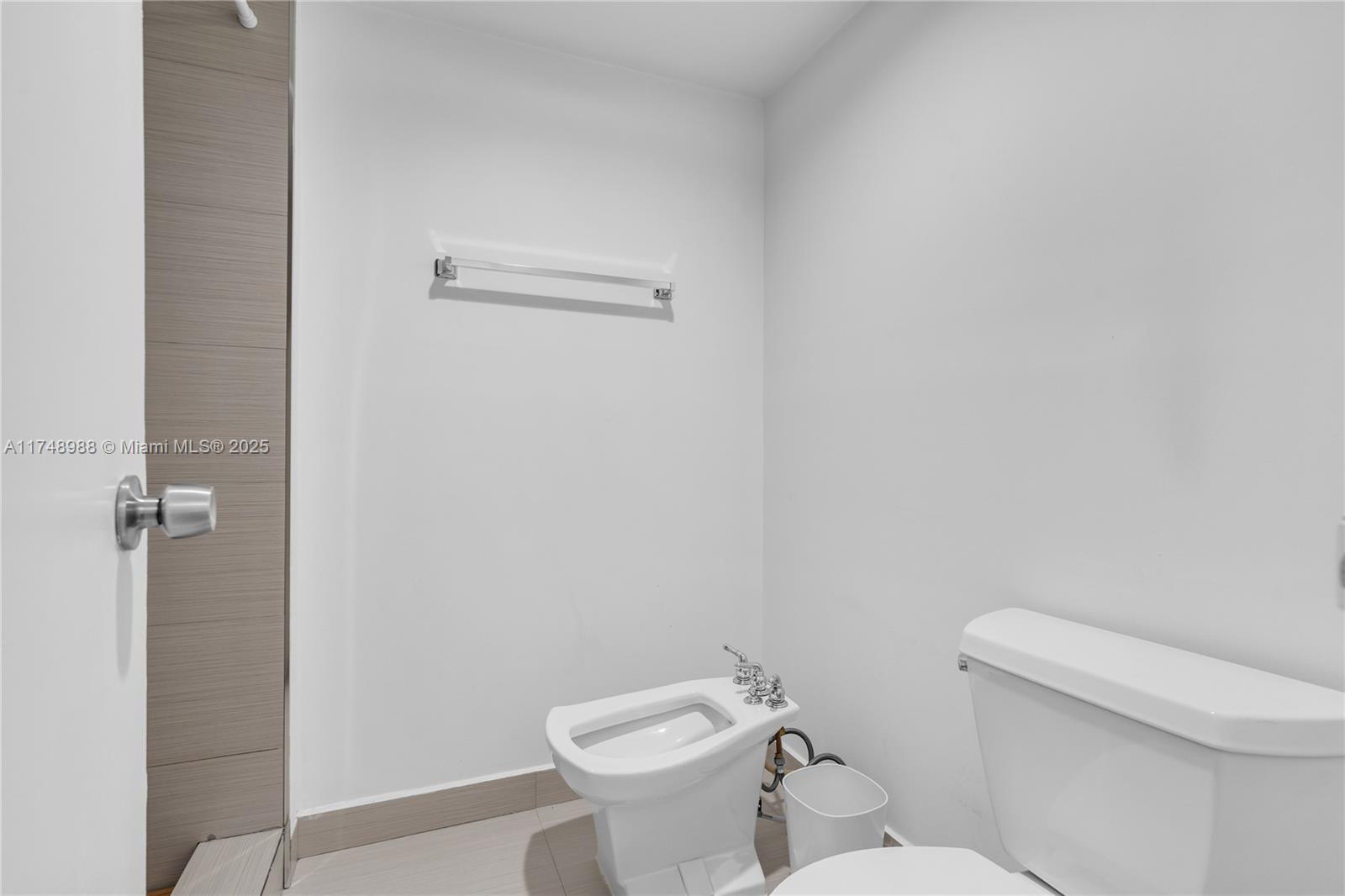 BRICKELL PARK CONDO - Residential