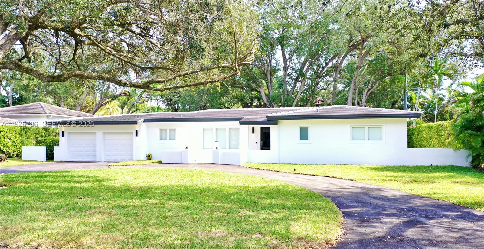 CORAL GABLES RIVIERA SEC - Residential