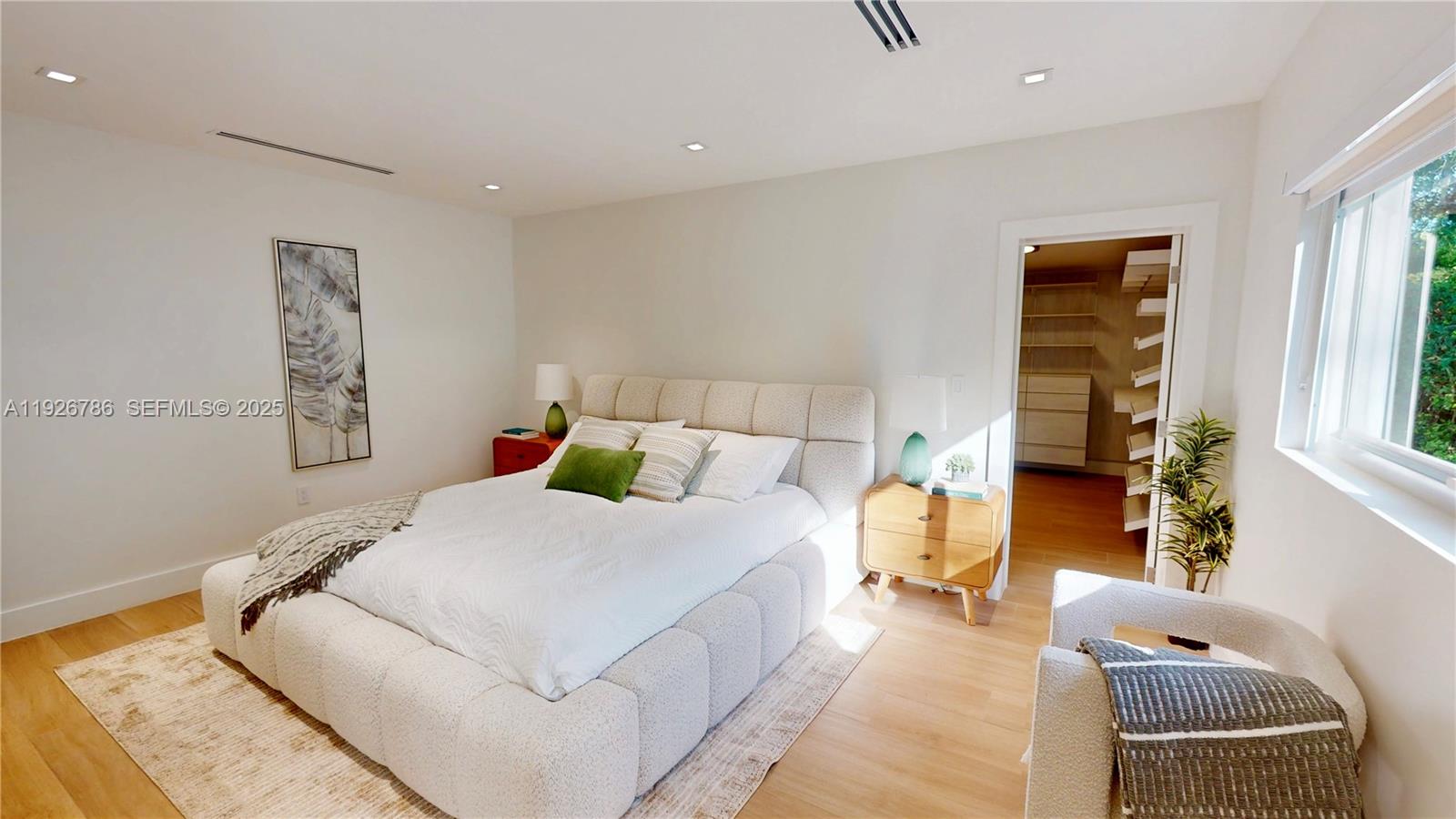 CORAL GABLES RIVIERA SEC - Residential