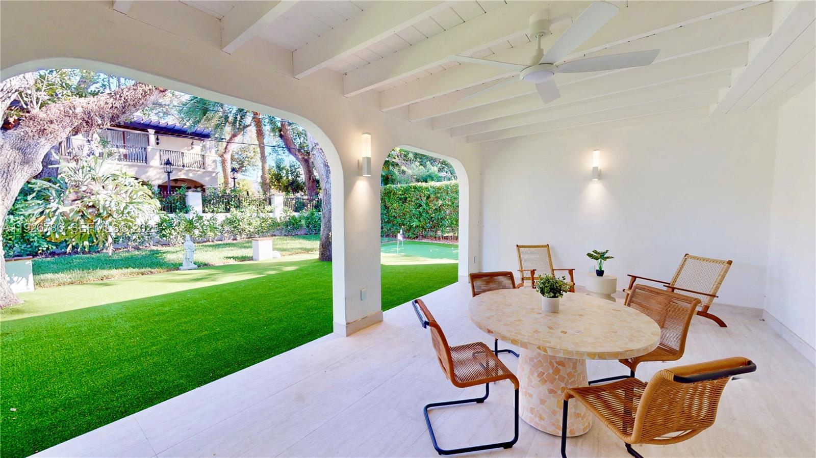 CORAL GABLES RIVIERA SEC - Residential