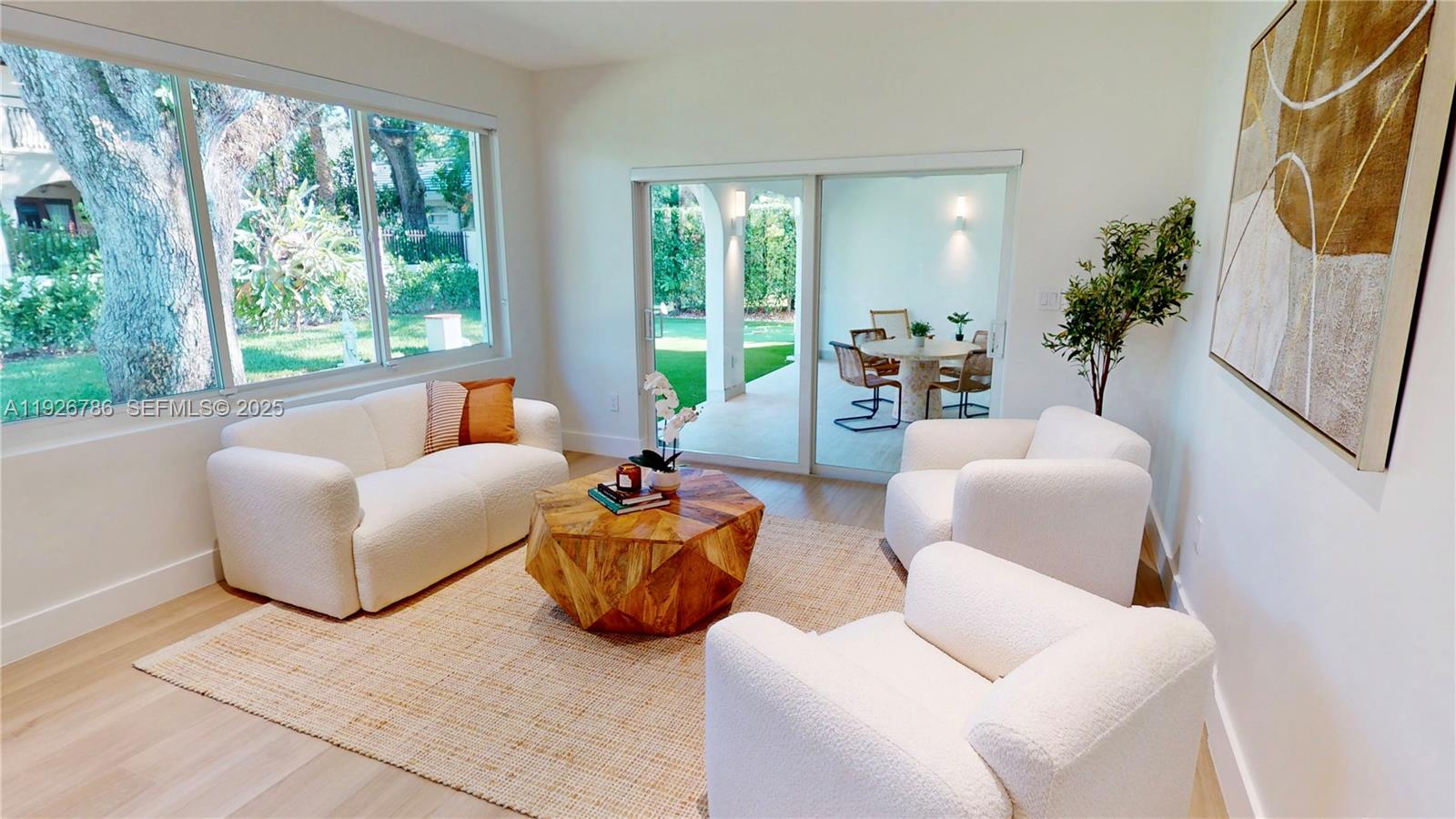 CORAL GABLES RIVIERA SEC - Residential