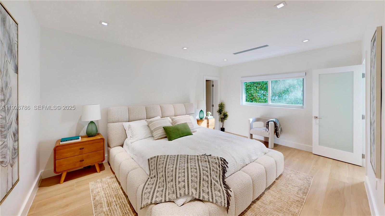 CORAL GABLES RIVIERA SEC - Residential