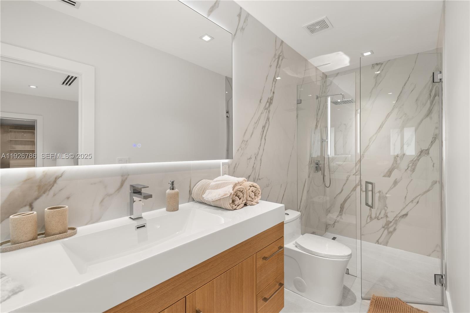 CORAL GABLES RIVIERA SEC - Residential