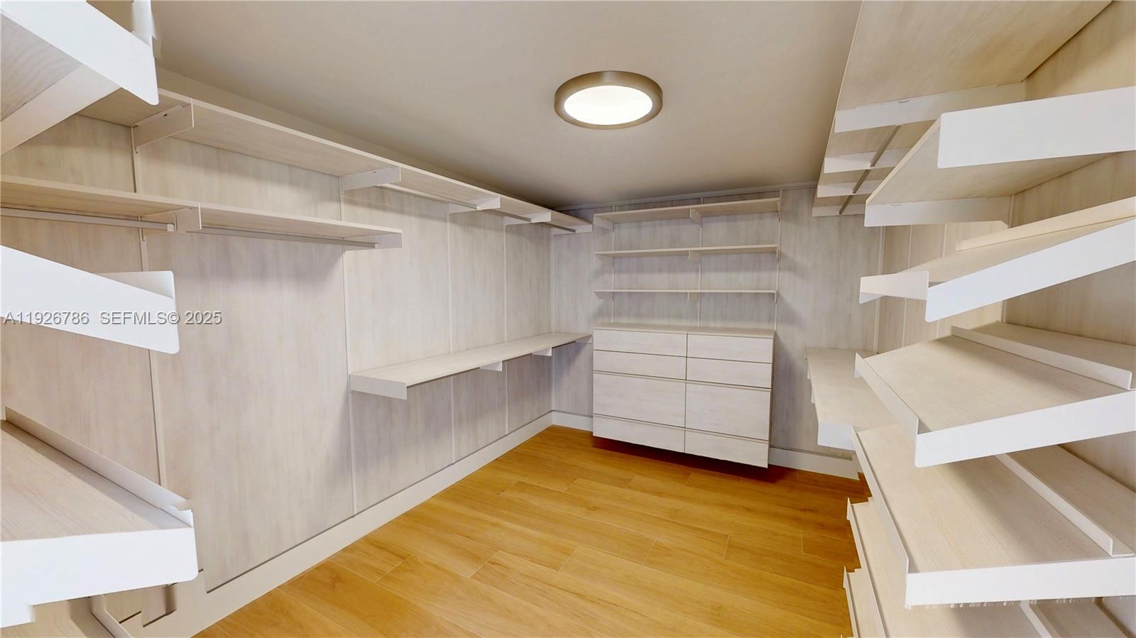 CORAL GABLES RIVIERA SEC - Residential