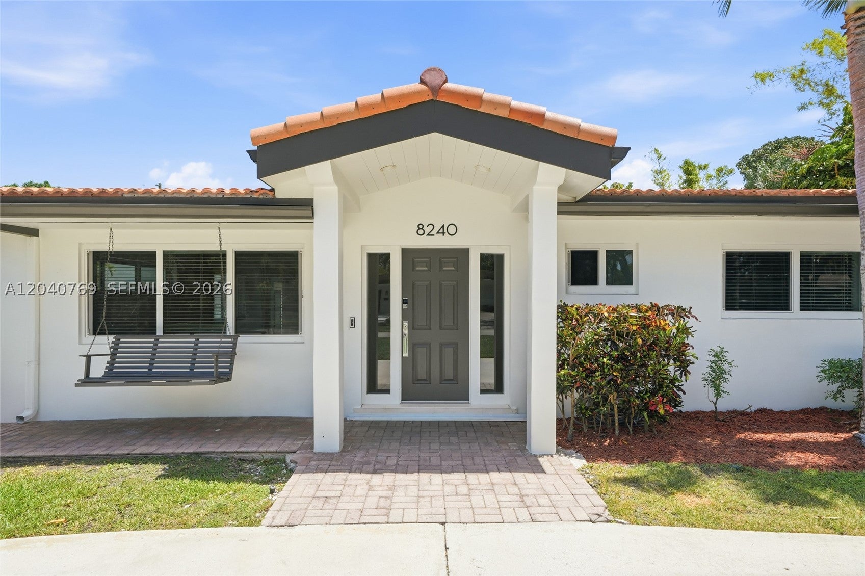 8240 SW 150 Dr