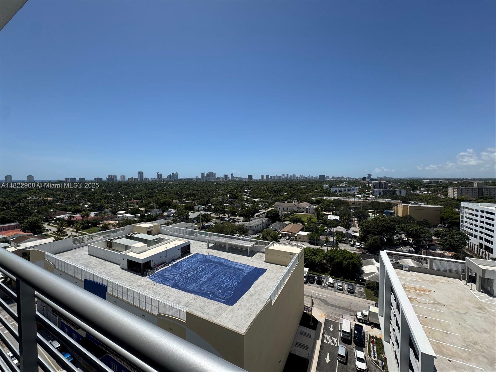 HOME TOWER CONDO - Residential