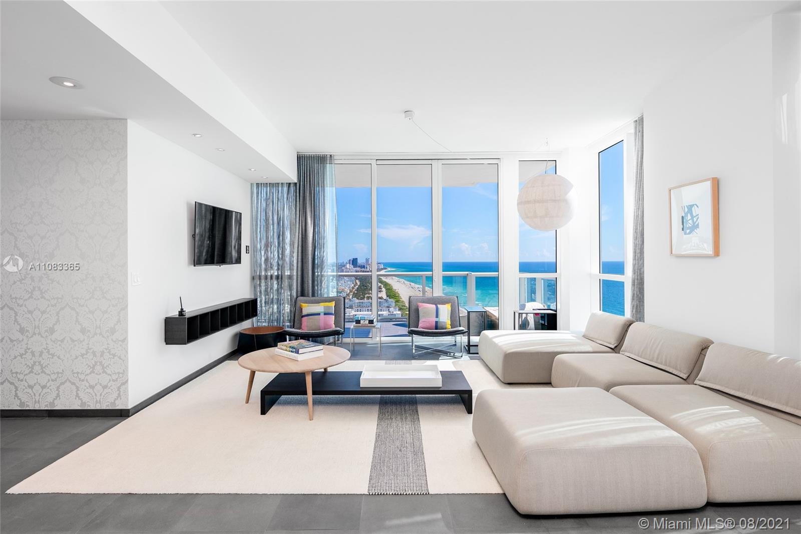 CONTINUUM ON SOUTH BEACH - Residential