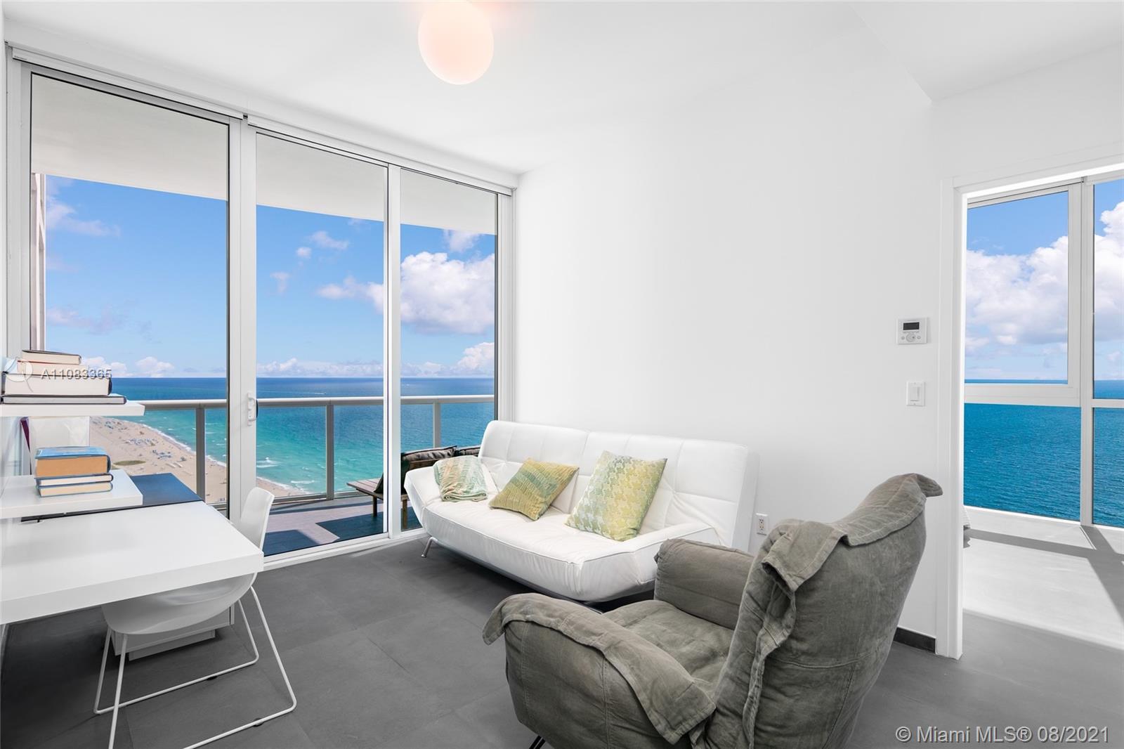 CONTINUUM ON SOUTH BEACH - Residential