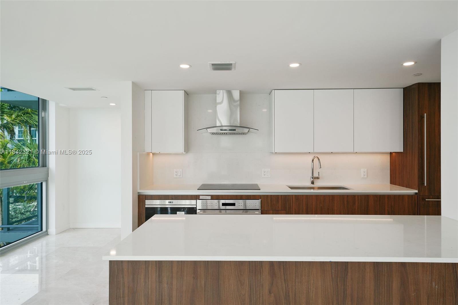 1500 Bay Rd N-0315