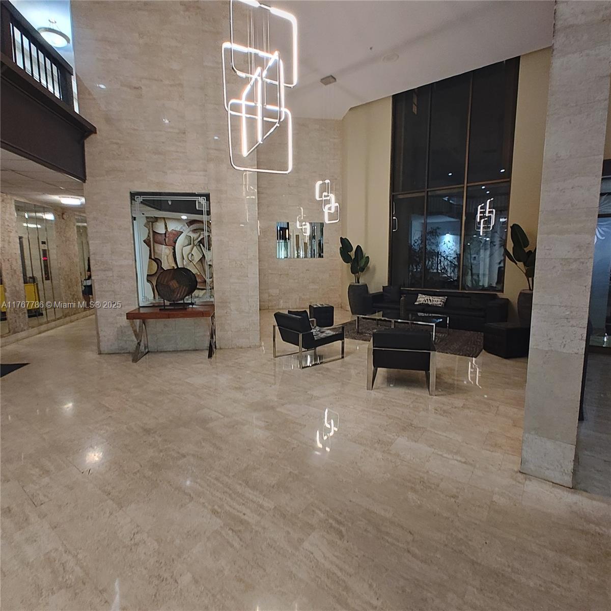 COMMODORE PLAZA CONDO - Residential