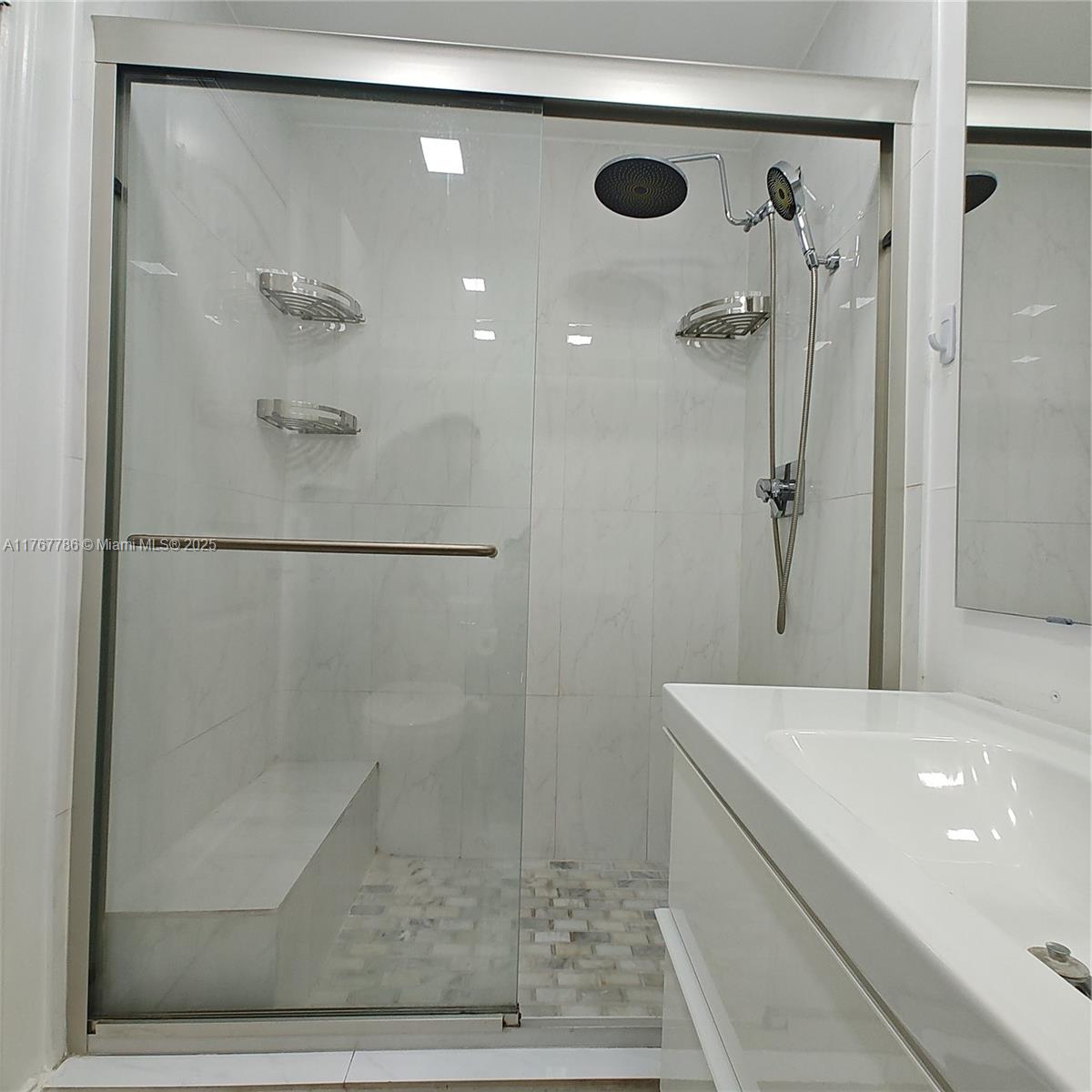 COMMODORE PLAZA CONDO - Residential