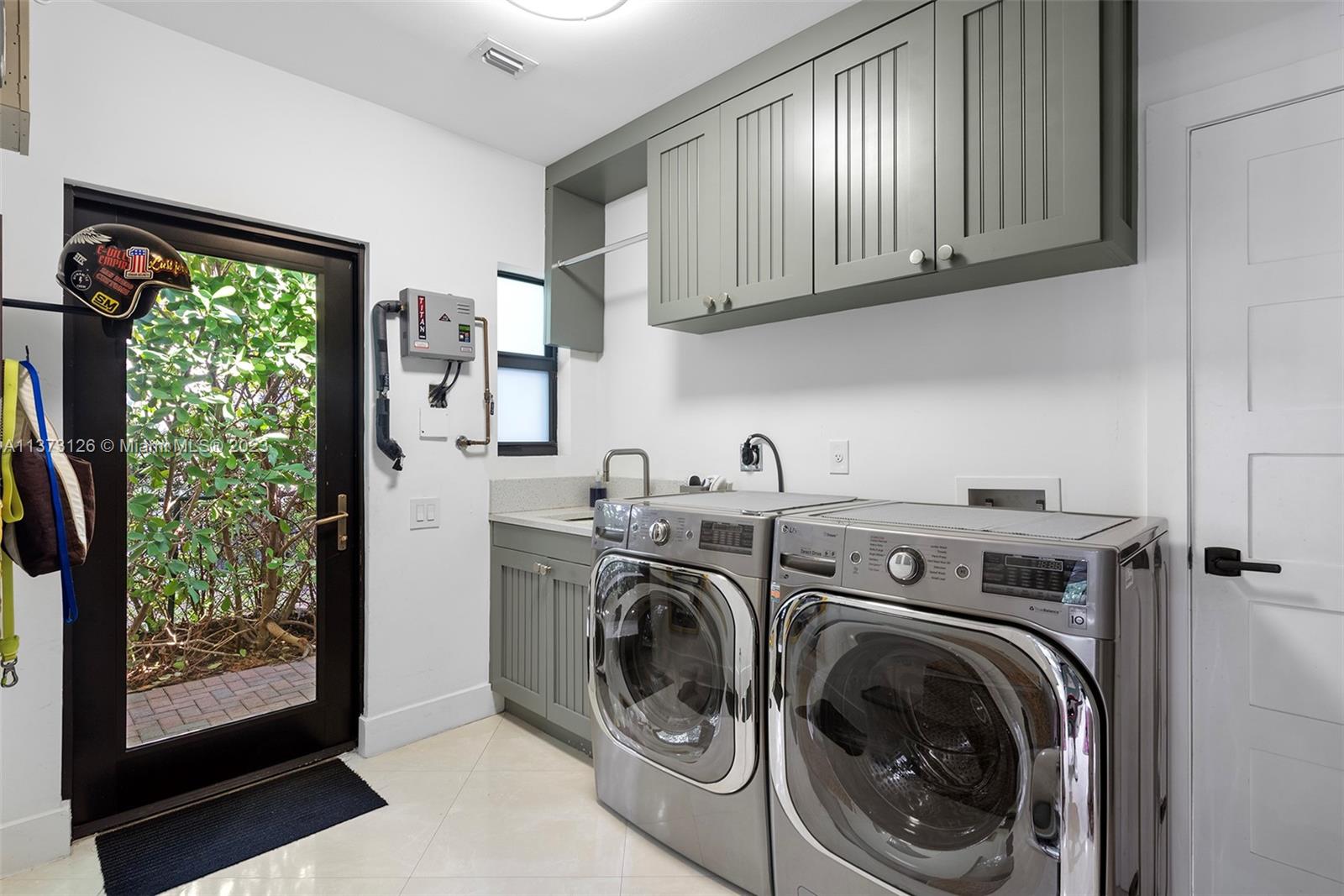 NAUTILUS ADDN - Residential