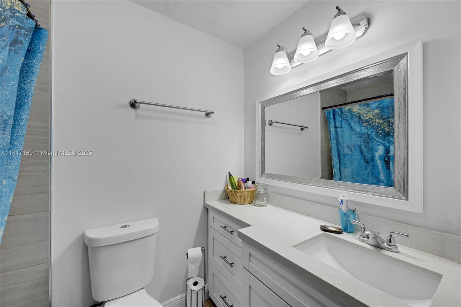 VANDA ESTATES - Residential