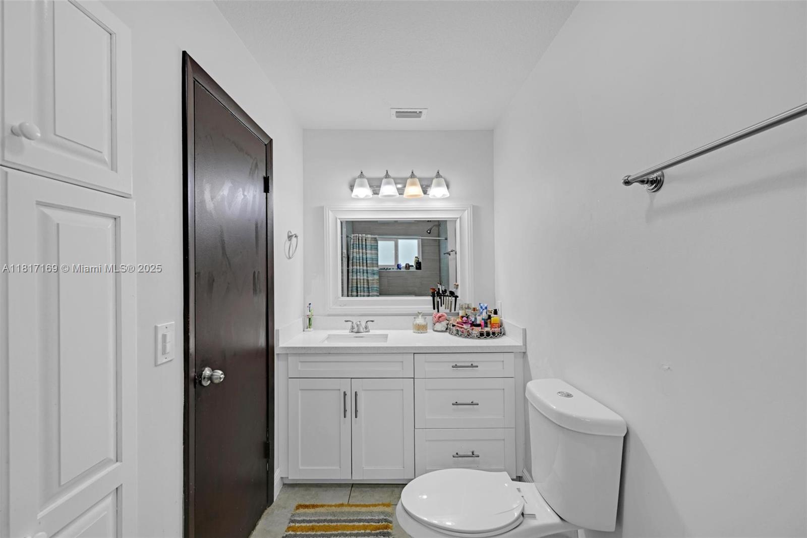 VANDA ESTATES - Residential