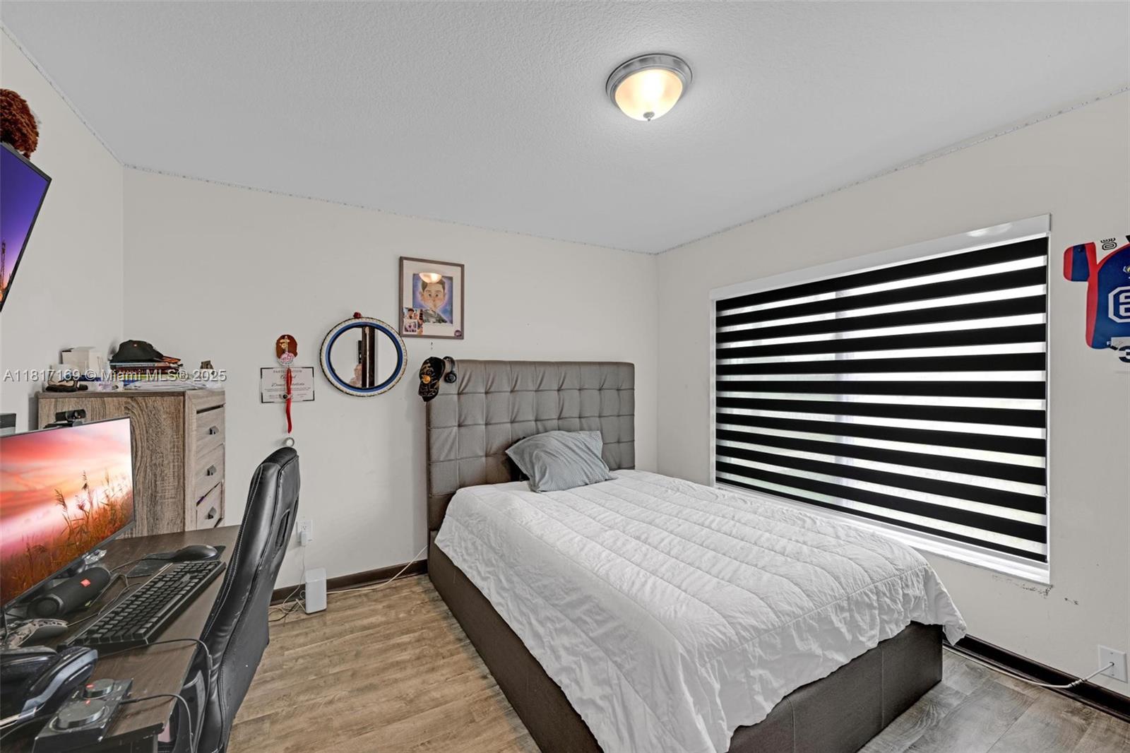 VANDA ESTATES - Residential