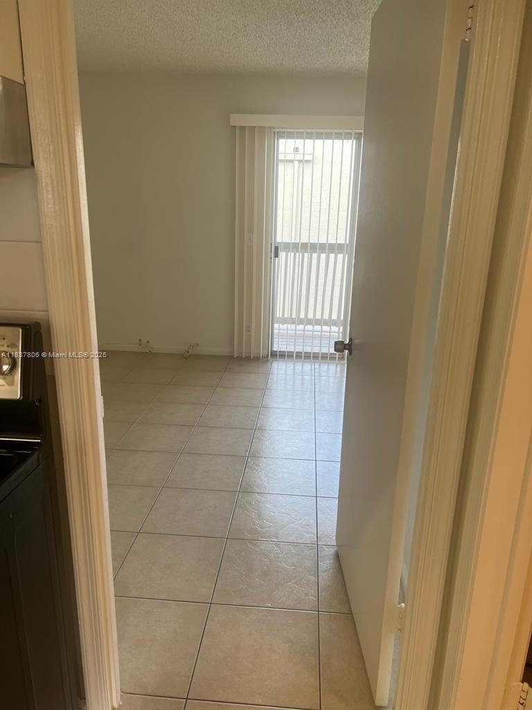 CROSS CREEK CONDO - Residential Lease