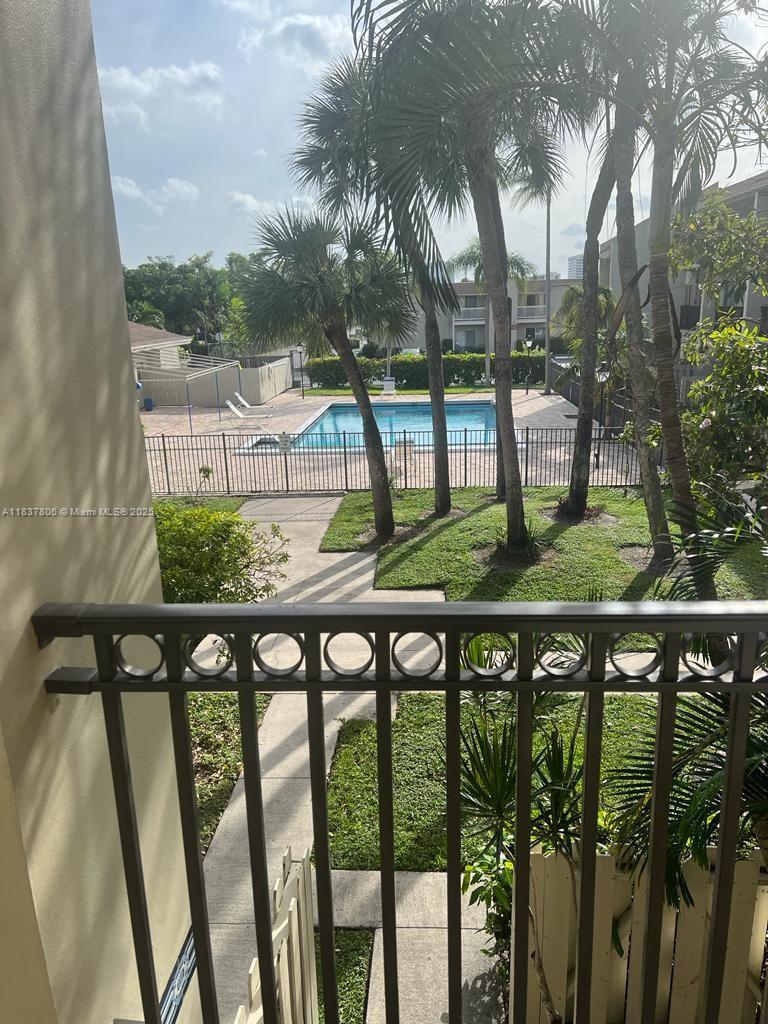 CROSS CREEK CONDO - Residential Lease
