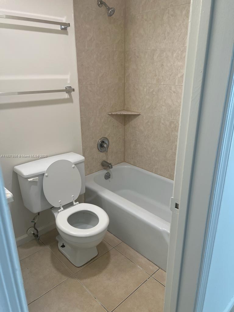 CROSS CREEK CONDO - Residential Lease