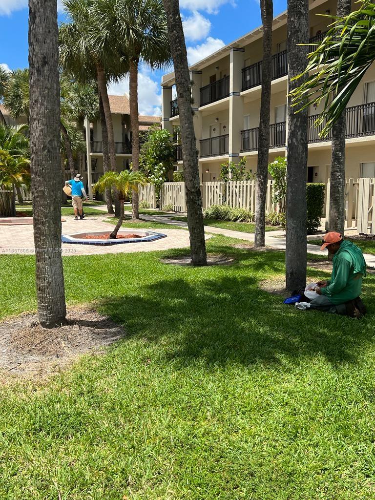 CROSS CREEK CONDO - Residential Lease