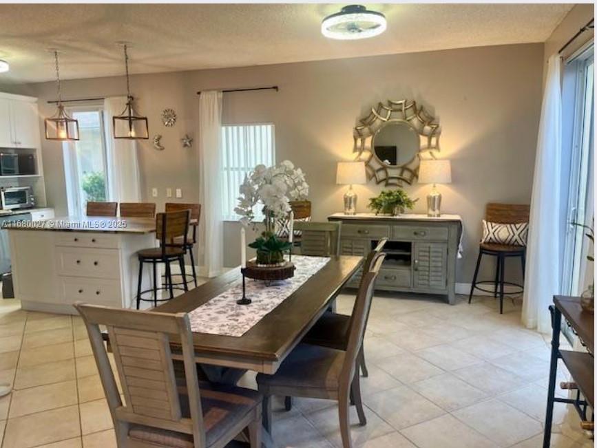 174 NW 207th Ter