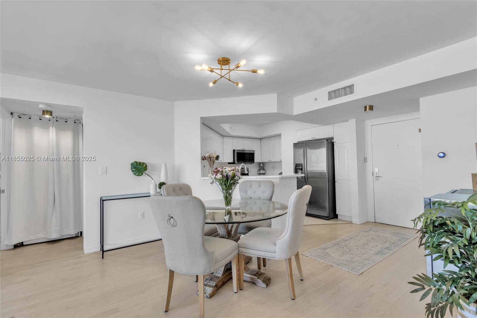 1800 Sunset Harbour Dr 1003