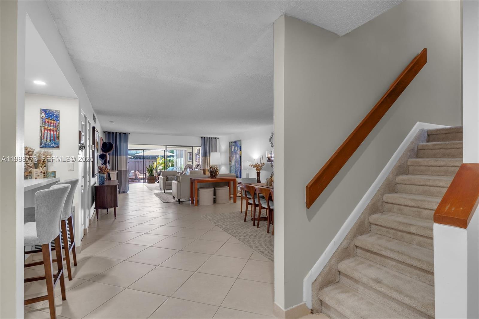 KINGS COURT WEST - Residential