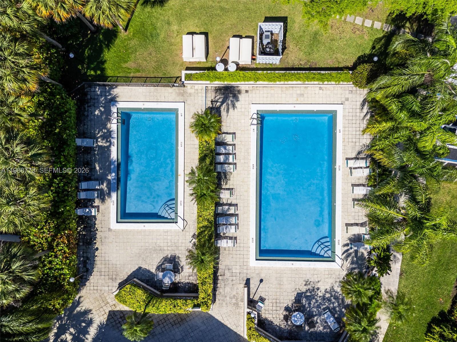 KINGS COURT WEST - Residential