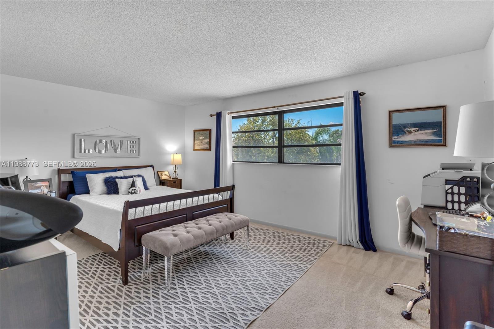 KINGS COURT WEST - Residential