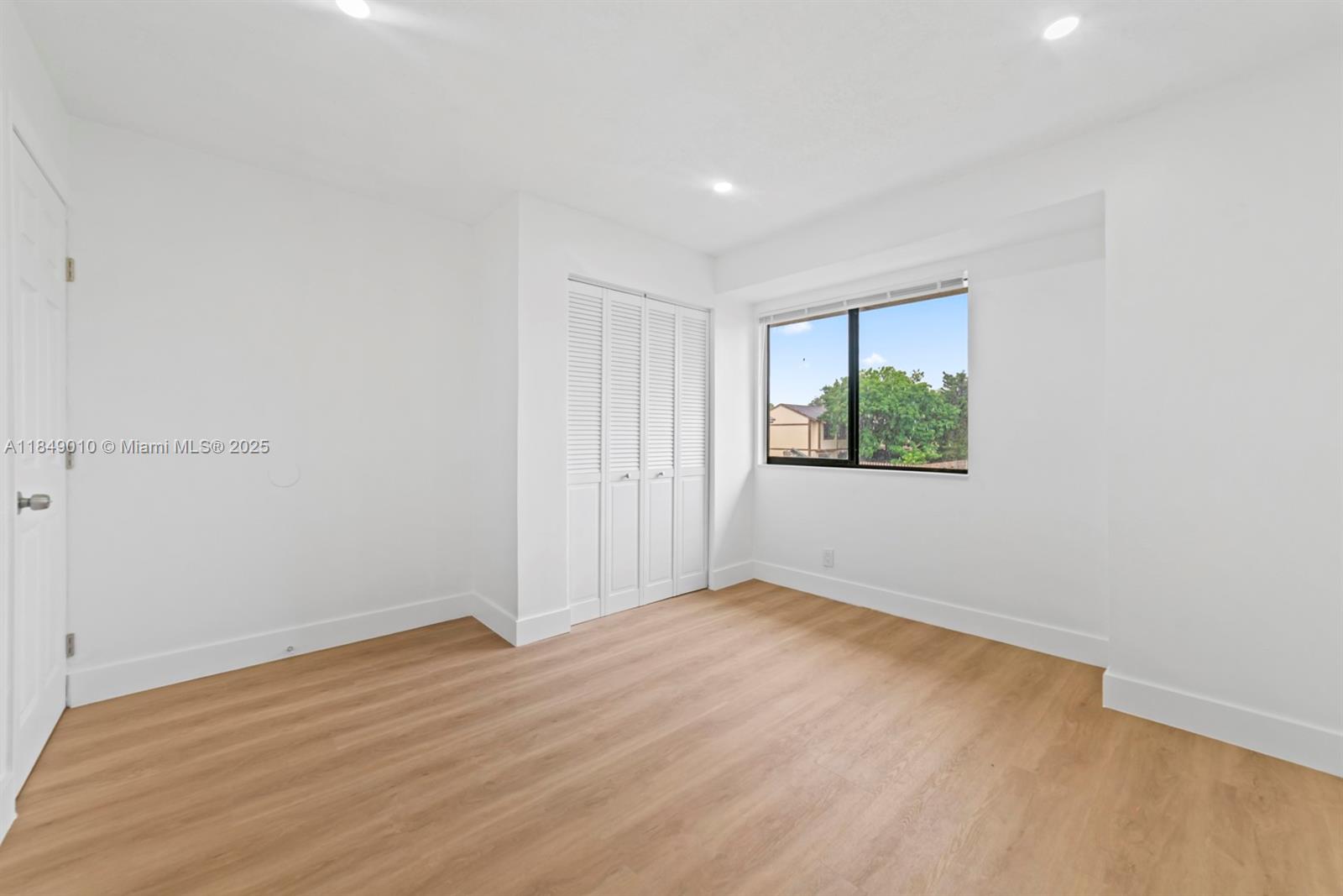 NORTHPOINTE AT THE CALIF - Residential