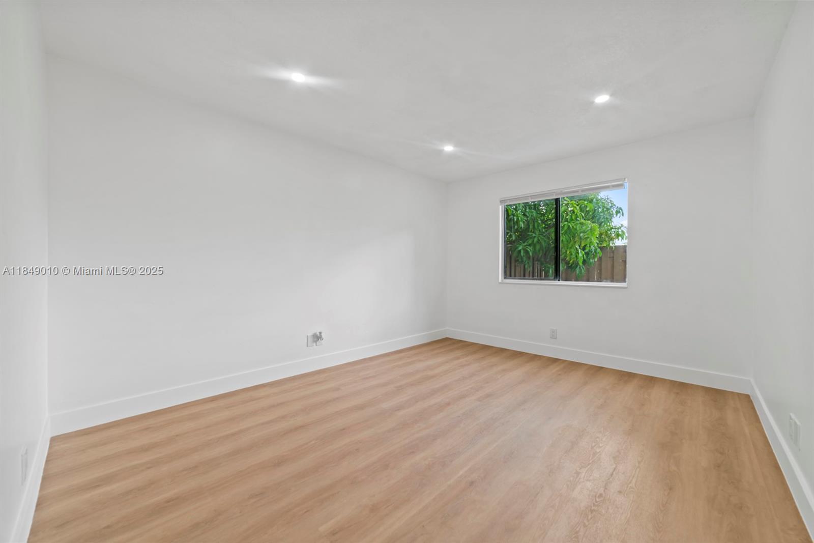 NORTHPOINTE AT THE CALIF - Residential