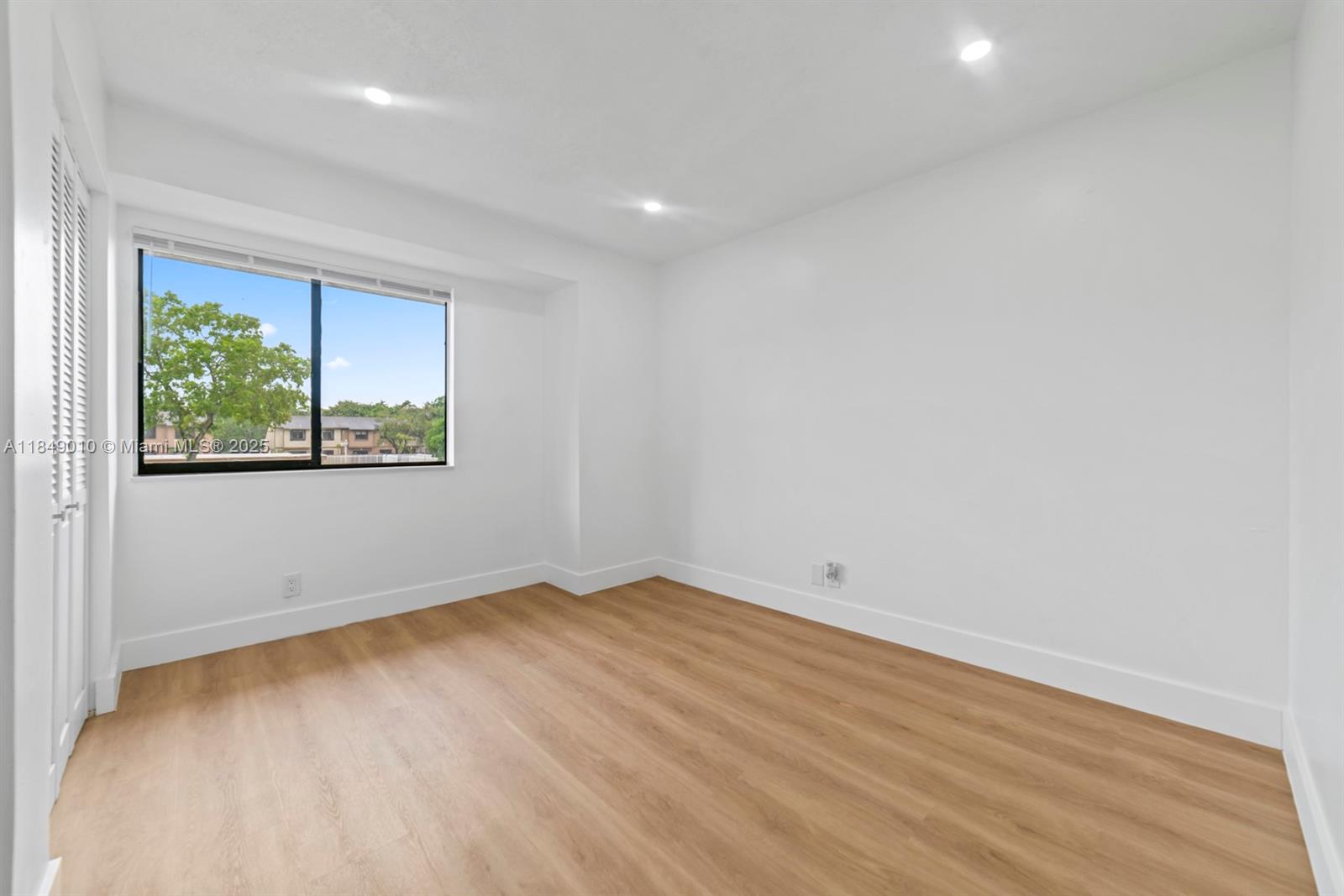 NORTHPOINTE AT THE CALIF - Residential