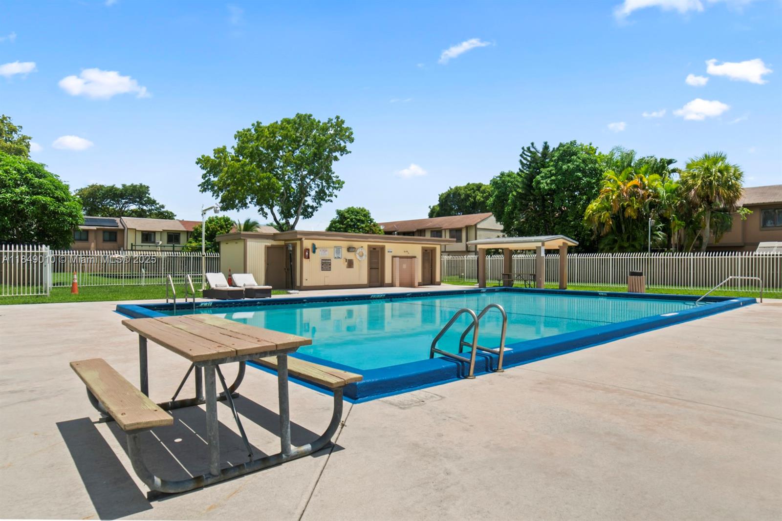 NORTHPOINTE AT THE CALIF - Residential