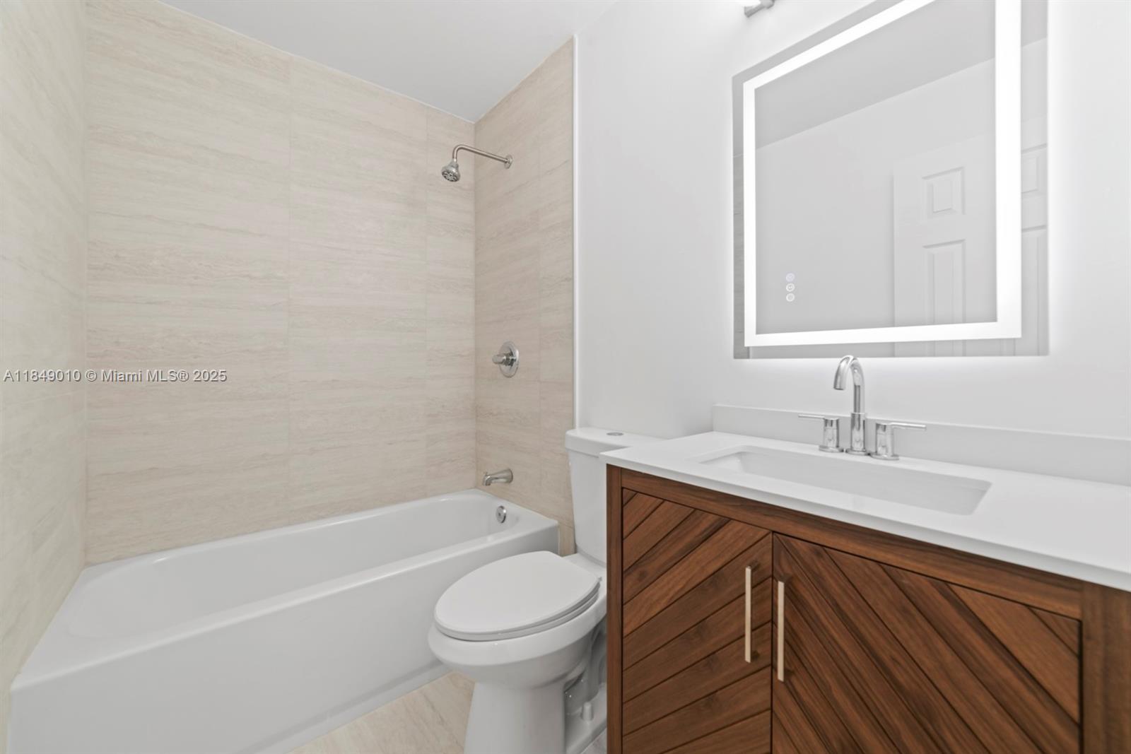 NORTHPOINTE AT THE CALIF - Residential