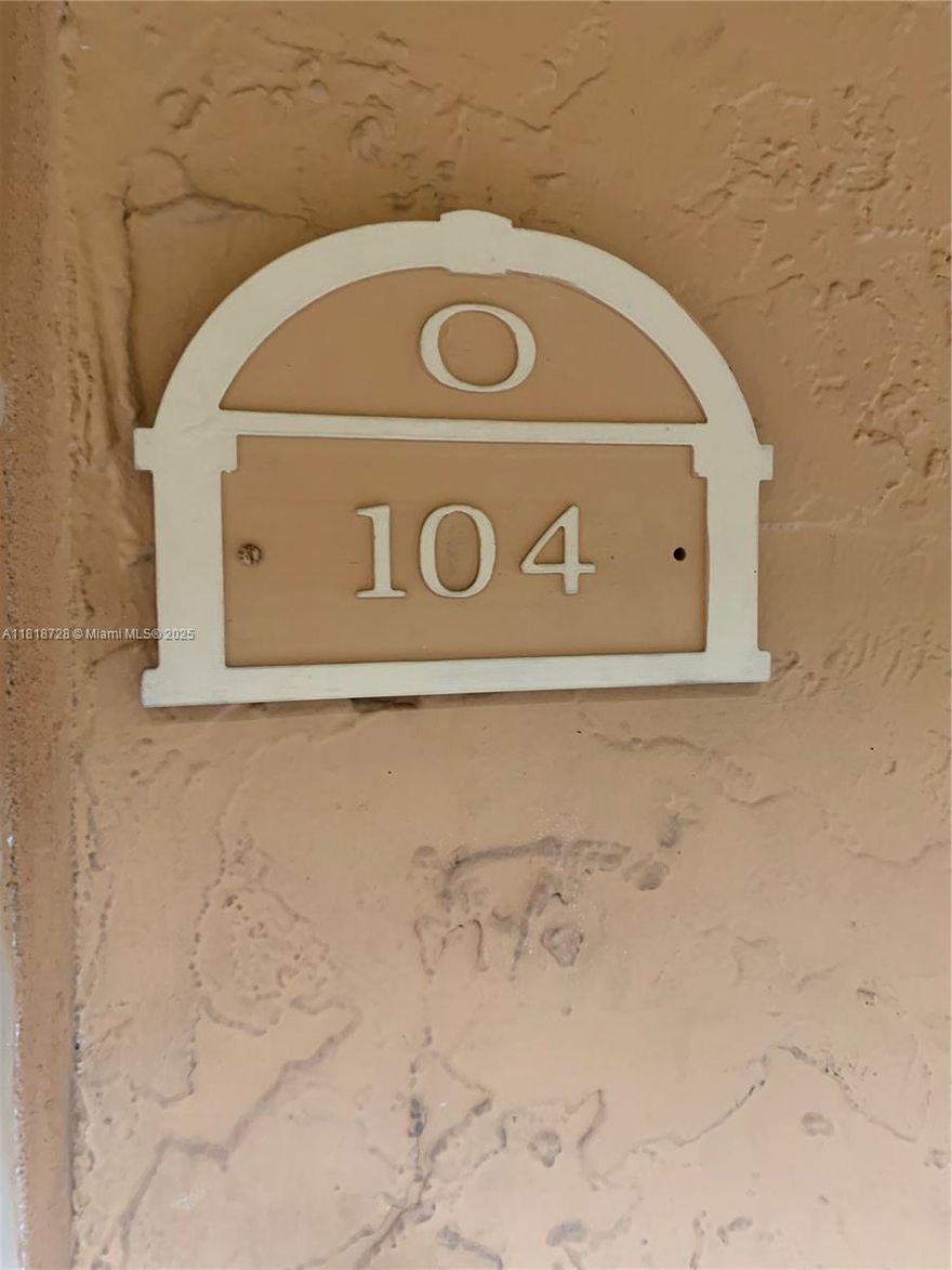 Very nice neighbourhood. This a is a 2 bedrooms and 2 baths unit located in the 1st floor. This is a gated community with Gym, barbecue area, Tennis court, Security Patrol, Parking and a very nice pool. The unit is rented for $ 2.200. This unit has a monthly special assessment of $ 421.06 (see Brokers remarks for more detail regarding special assessment). Unit and can be shown from 9am to 2pm from Monday to Friday with 24 hours advance notice.