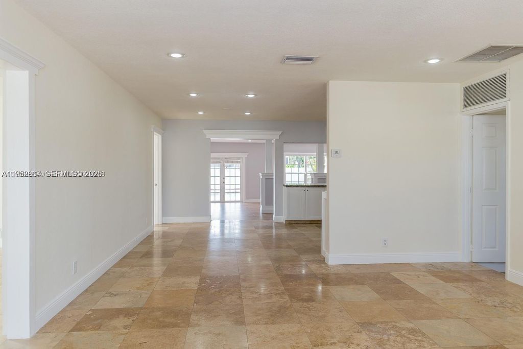 Photo of 5520 Hayes St #5520, Hollywood, FL 33021 (MLS # A11952867)