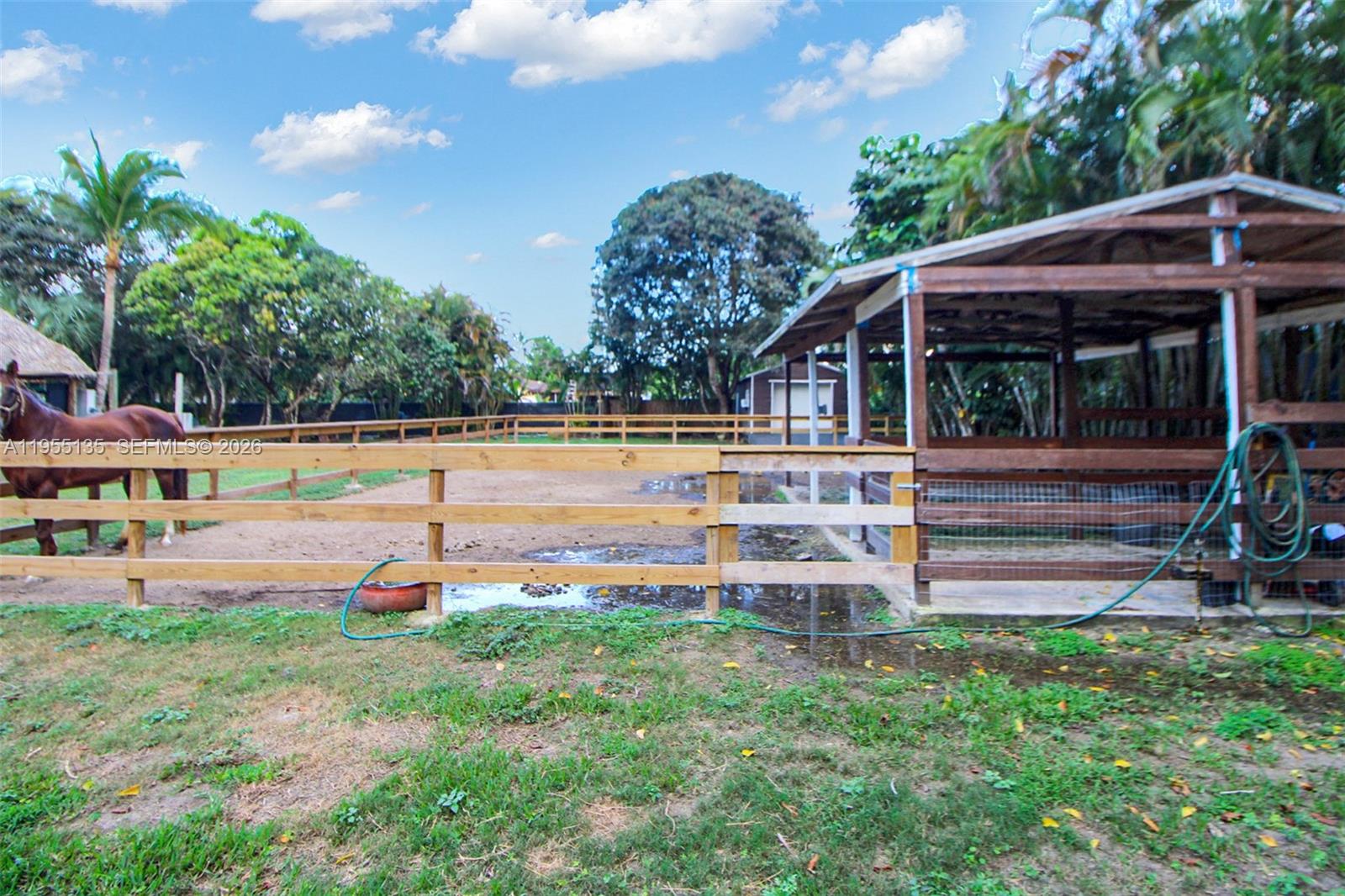 Redlans - Residential