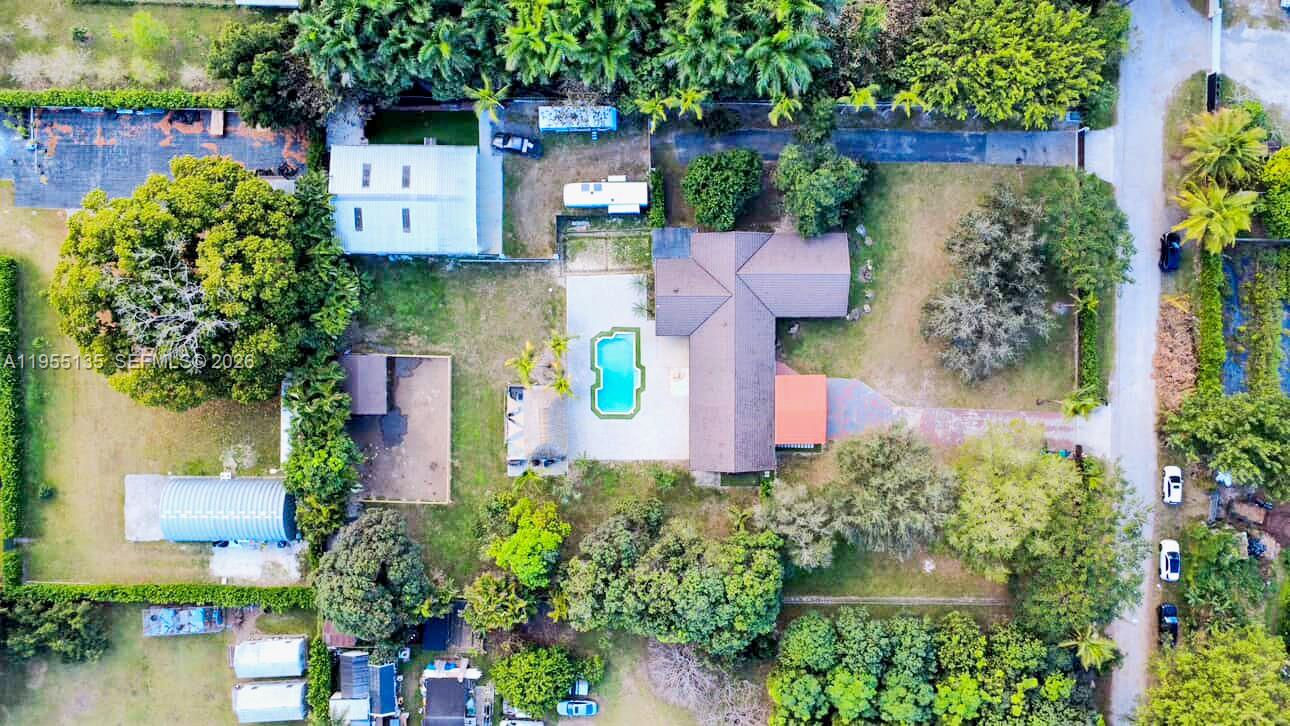 Redlans - Residential