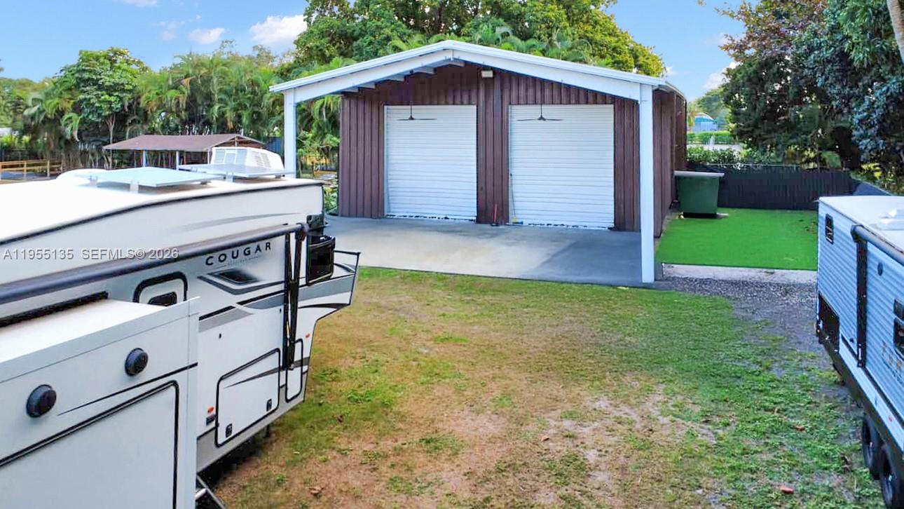 Redlans - Residential