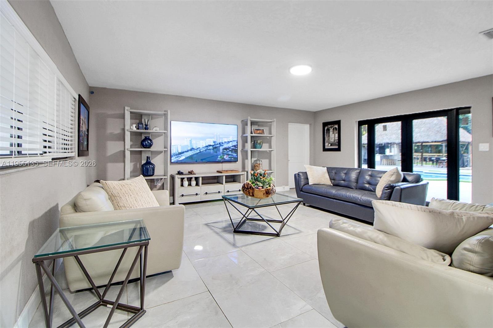 Redlans - Residential