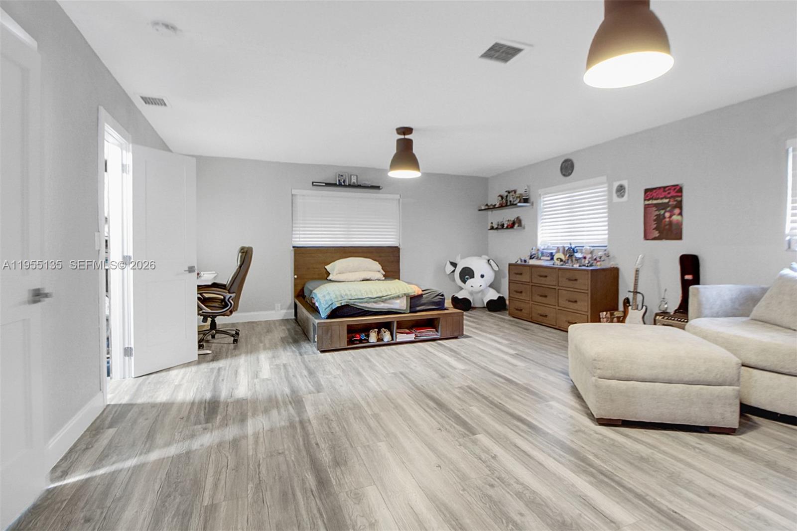 Redlans - Residential