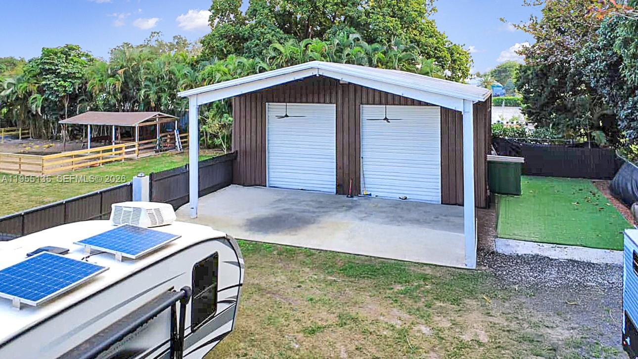 Redlans - Residential