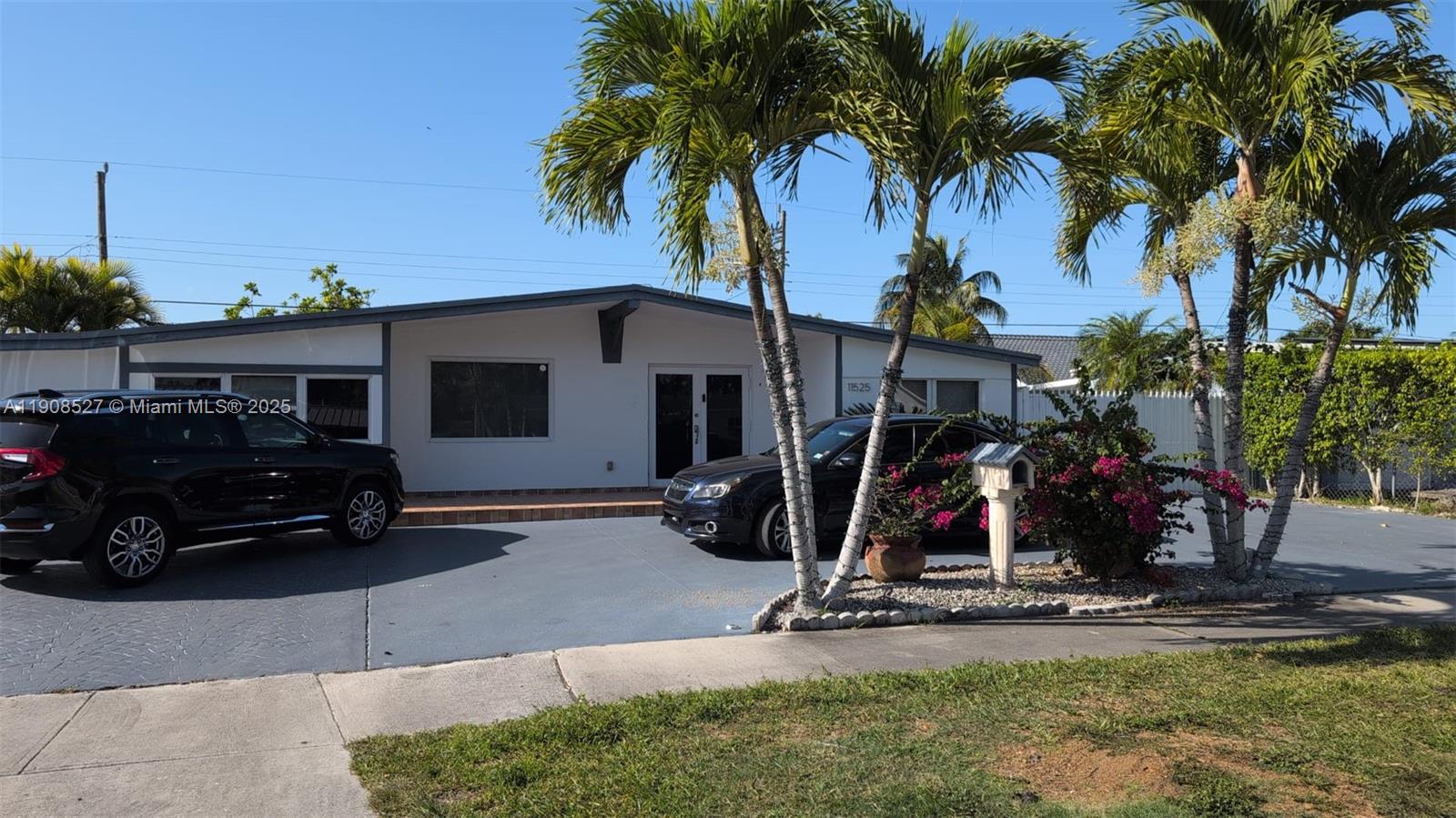 WESTWOOD LAKE 1ST ADDN - Residential Lease