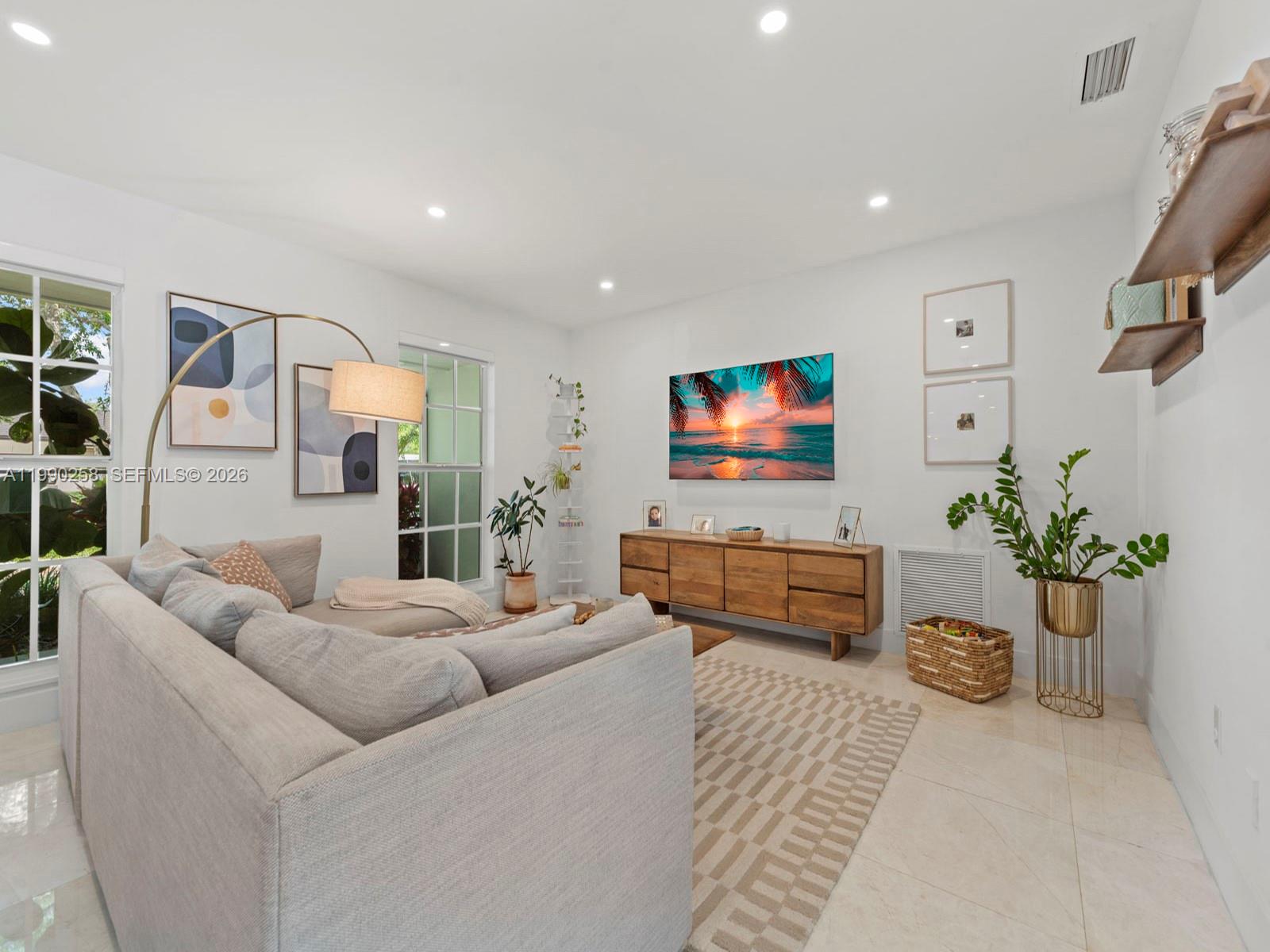 PALMETTO PARK ESTATES FIR - Residential