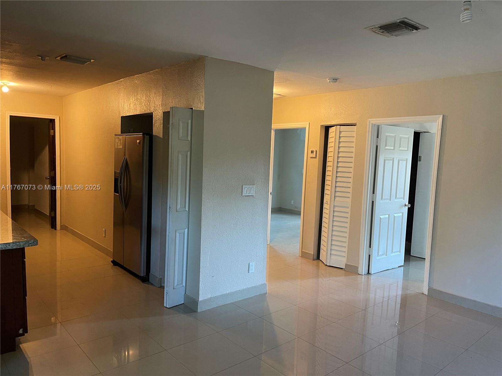 FIRST ADDITION TO CANAL G - Residential