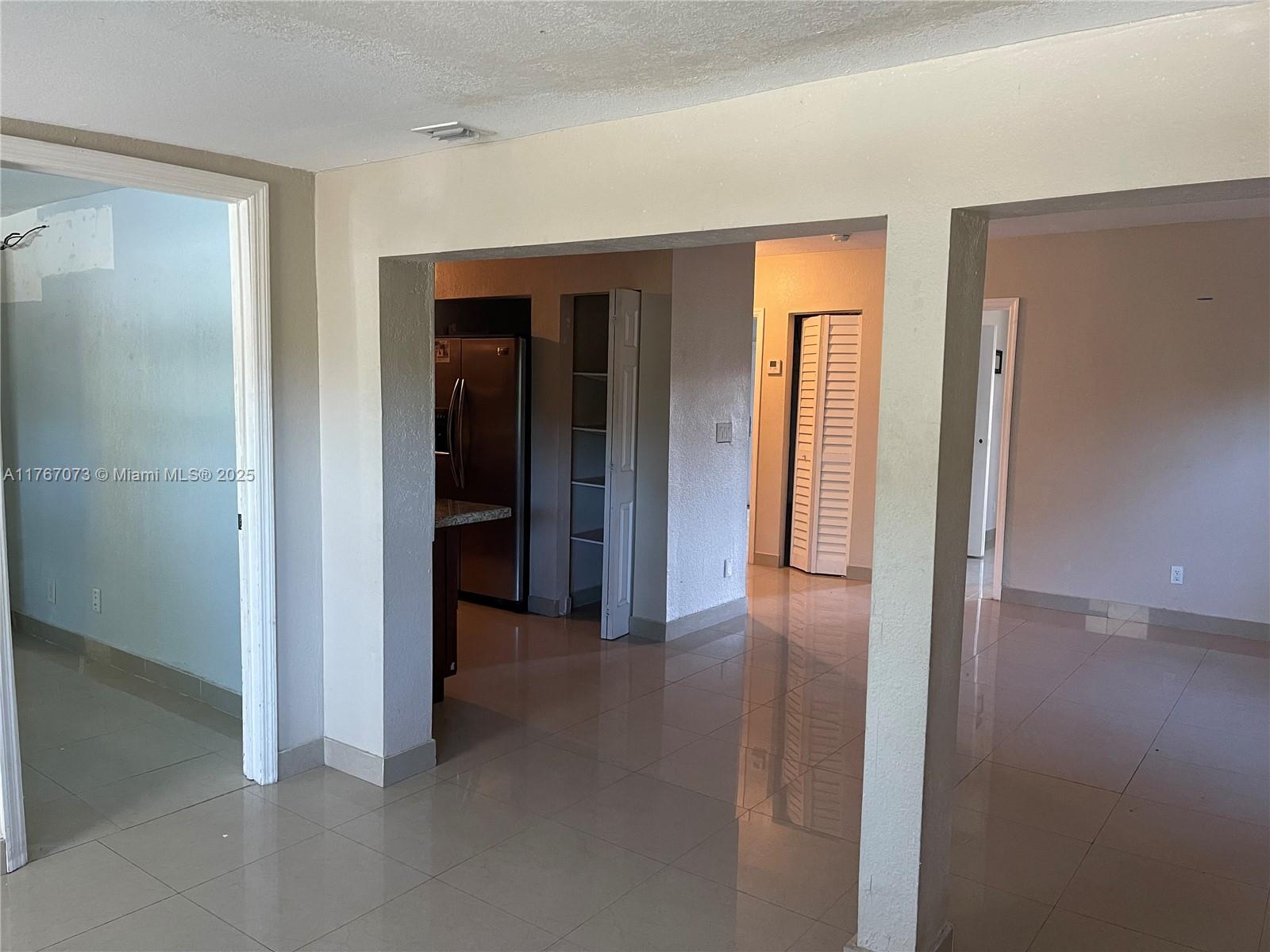 FIRST ADDITION TO CANAL G - Residential