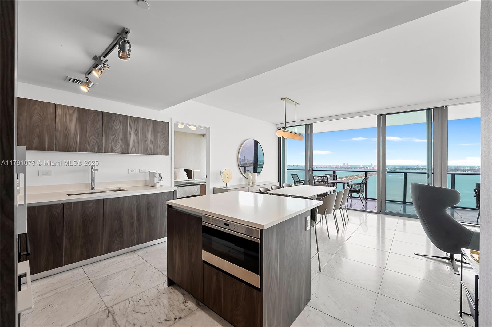 ONE PARAISO CONDO - Residential Lease