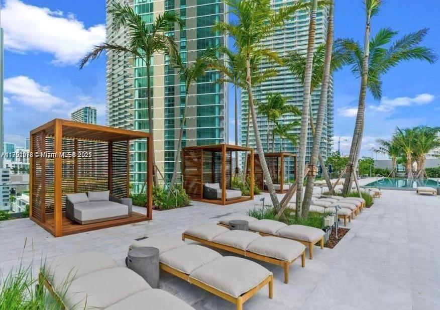 ONE PARAISO CONDO - Residential Lease