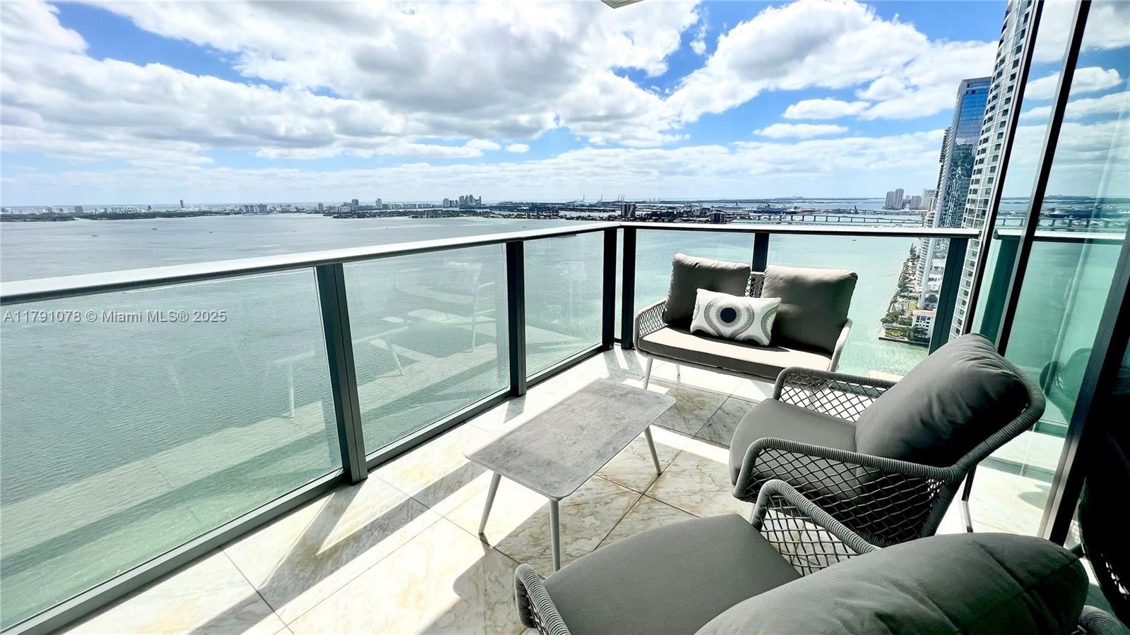 3131 Ne 7th Ave 3601, Miami, Broward County, Florida - 3 Bedrooms  
4 Bathrooms - 